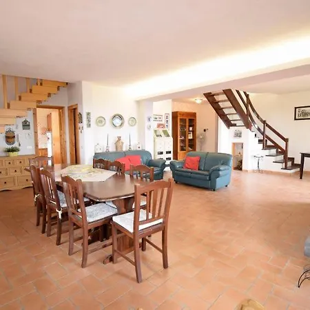 Mimosa Villa
